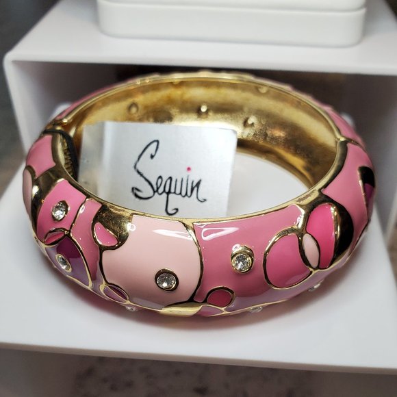 Nordstrom Jewelry - NWT Nordstrom Sequin Bangle Bracelet Pink and Gold Tones Large